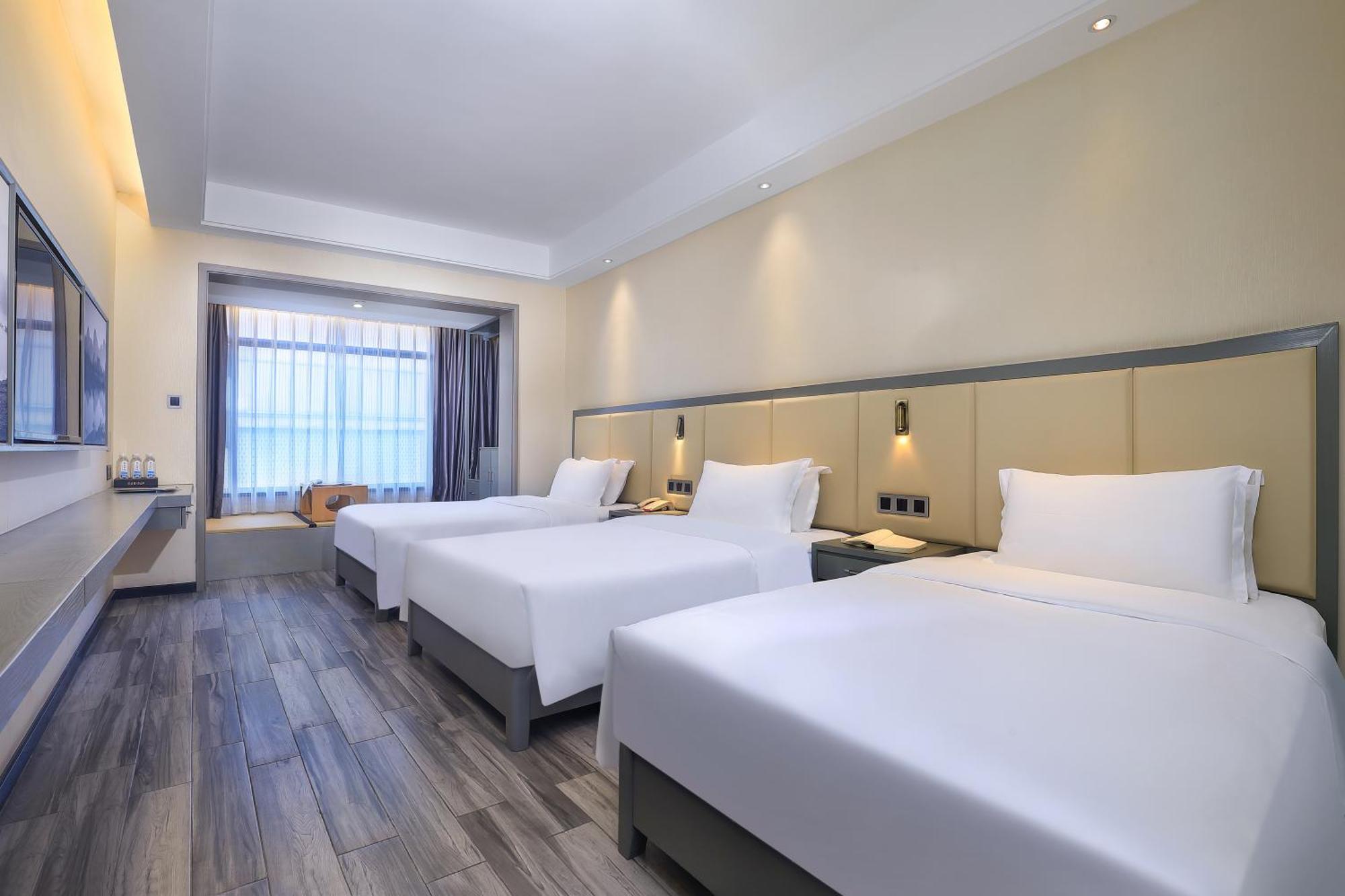 Wing Hotel Guilin - Central Square Exterior foto